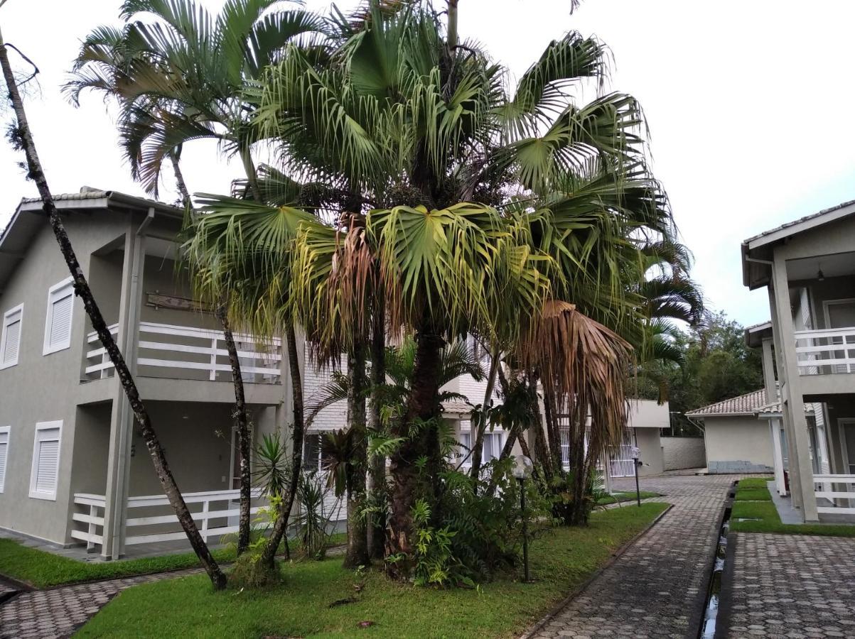Apartamento Terreo Em Maranduba Com Ar Condicionado Ubatuba